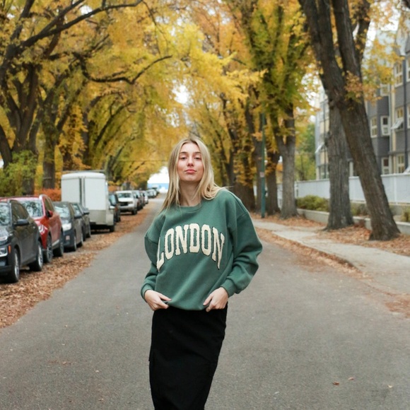 Miou Muse London Sweatshirt - Picture 3 of 5